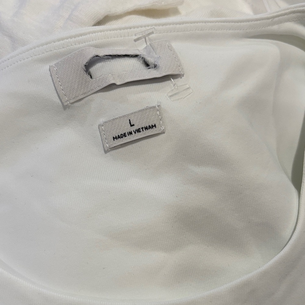 Aritzia Babatom Contour Long Sleeve White Crop Top, new without tags - Picture 7 of 8
